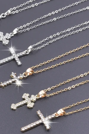 Cross Charm Necklace Crystal Pendant Necklaces For Women Men Accessories Rhinestone Christ Crosses Choker Gift Fashion Jewelry